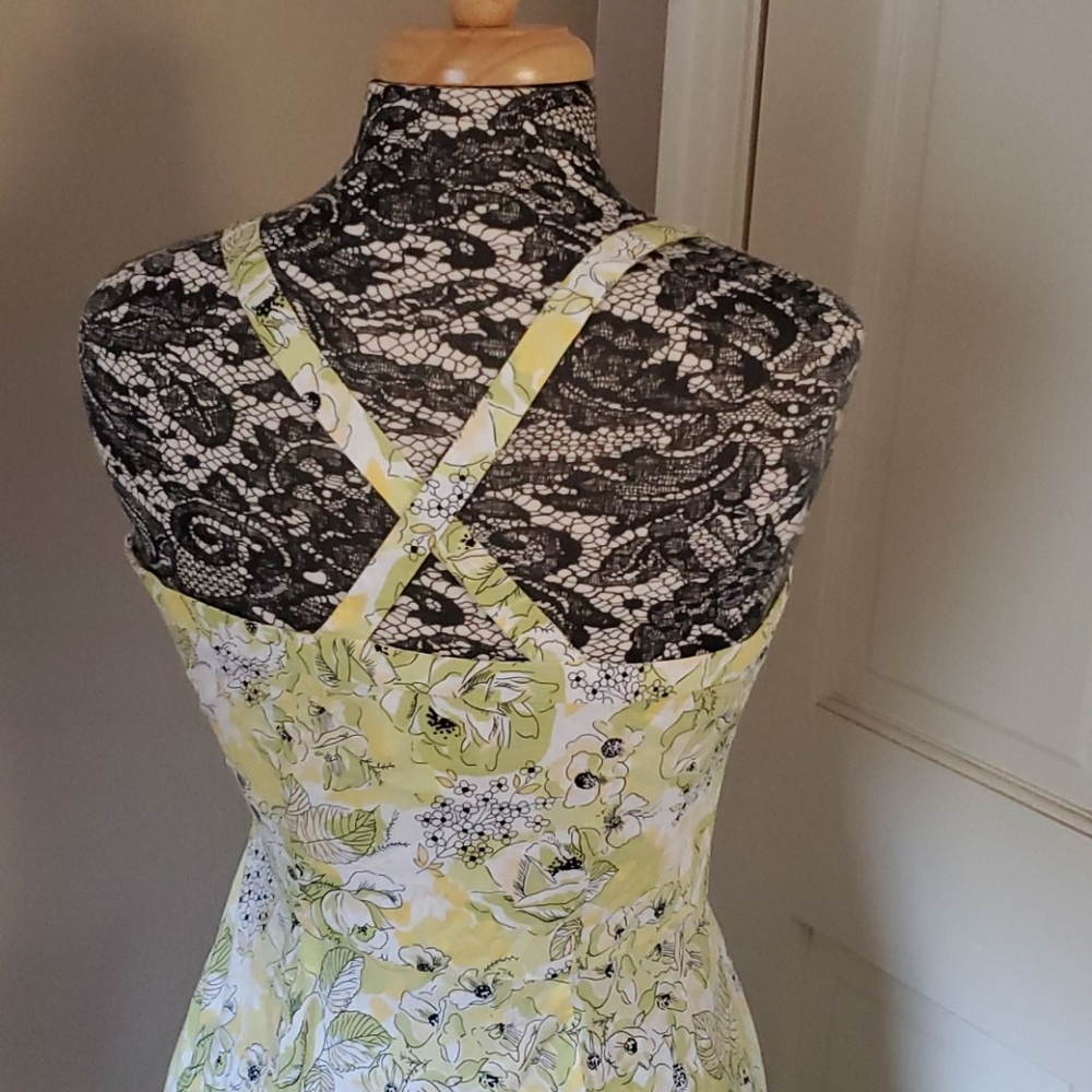 Loft yellow floral sun dress, size 4 - Picture 3 of 8